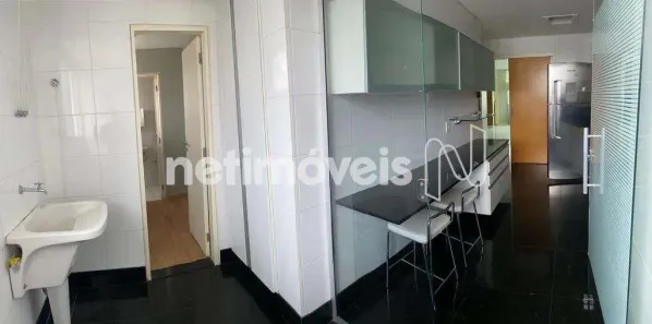 Apartamento com 4 Quartos para alugar, 140m² no Savassi, Belo Horizonte