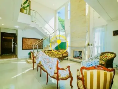 Sobrado com 4 Quartos à venda, 460m² no Caxingui, São Paulo
