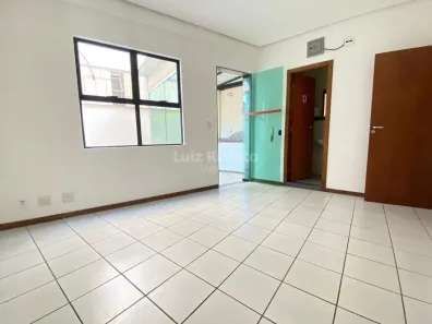 Sala Comercial para alugar, 120m² no São Lucas, Belo Horizonte