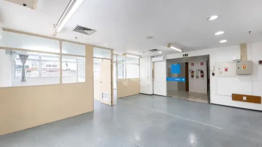 Sala Comercial para alugar, 200m² no Centro Histórico, Porto Alegre