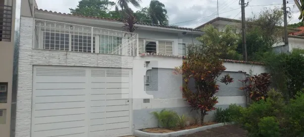 Casa com 2 Quartos à venda, 196m² no Sousas, Campinas