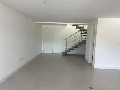Apartamento com 1 Quarto para alugar, 96m² no João Paulo, Florianópolis