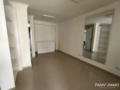 Ponto Comercial para alugar, 50m² no Xaxim, Curitiba