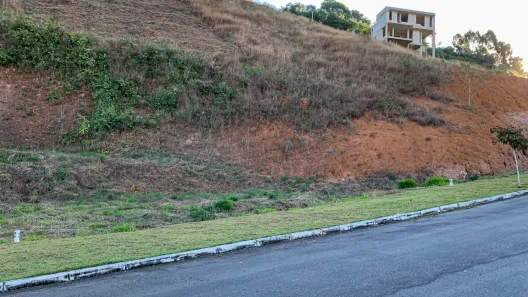 Lote/Terreno à venda, 585m² no Spina Ville II, Juiz de Fora