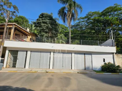 Casa com 3 Quartos para alugar, 280m² no Colinas de São Fernando, Cotia