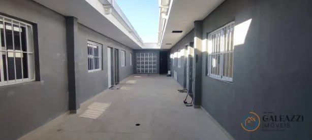 Casa com 1 Quarto para alugar, 35m² no Jardim São Salvador, Taboão da Serra