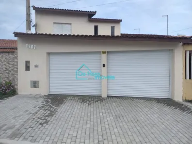 Sobrado com 4 Quartos à venda, 180m² no Balneario Santa Eugenia, Mongaguá