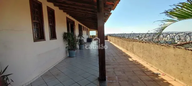 Casa com 3 Quartos à venda, 280m² no Industrial, Contagem