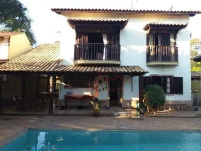Casa com 5 Quartos à venda, 450m² no Engenho do Mato, Niterói