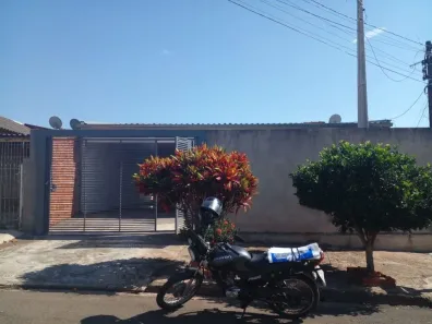 Casa com 3 Quartos à venda, 100m² no Núcleo Habitacional Nova Marília, Marília