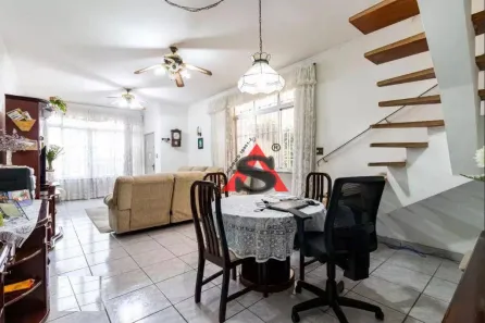 Sobrado com 3 Quartos à venda, 178m² no Vila Firmiano Pinto, São Paulo