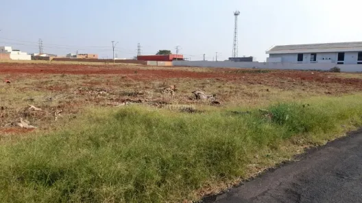 Lote/Terreno à venda, 9128m² no Jardim Roberto Selmi Dei, Araraquara