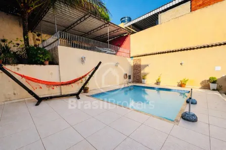 Casa com 2 Quartos à venda, 110m² no Jardim Carioca, Rio de Janeiro