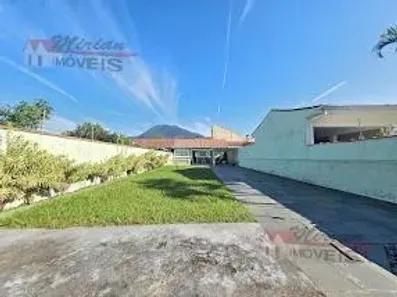Casa com 2 Quartos à venda, 400m² no Centro, Peruíbe