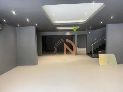 Casa de Condomínio com 3 Quartos para alugar, 580m² no Pinheiros, São Paulo