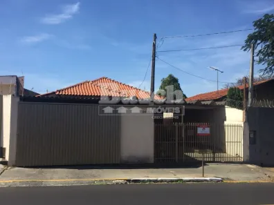 Casa com 2 Quartos à venda, 149m² no Vila Paulista, Bauru