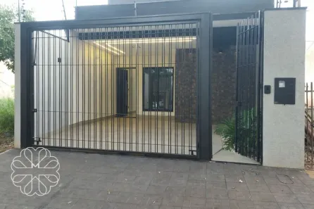 Casa com 2 Quartos à venda, 104m² no Jardim Império do Sol, Maringá