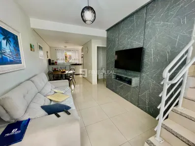 Sobrado com 2 Quartos à venda, 73m² no Areias, São José