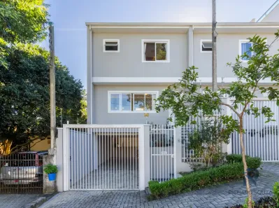 Sobrado com 3 Quartos à venda, 154m² no Guabirotuba, Curitiba