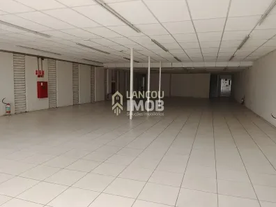 Prédio Comercial para alugar, 3600m² no Centro, Jundiaí