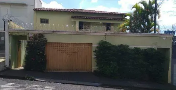 Casa com 3 Quartos à venda, 280m² no Vigilato Pereira, Uberlândia
