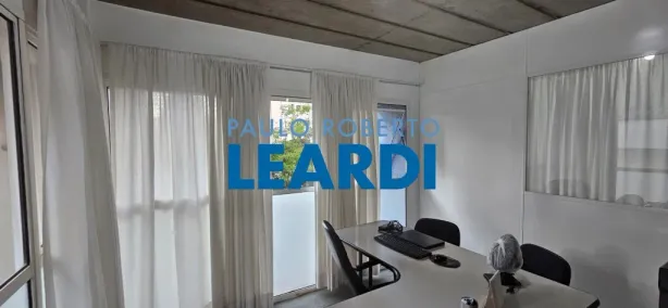 Sala Comercial para venda ou aluguel, 43m² no Indianópolis, São Paulo