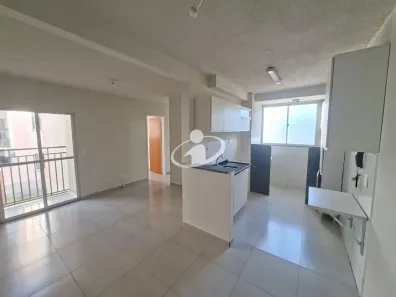 Apartamento com 3 Quartos para alugar, 60m² no Jardim Europa, Uberlândia