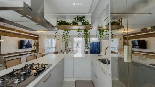 Casa com 3 Quartos à venda, 222m² no Centro, Balneário Camboriú