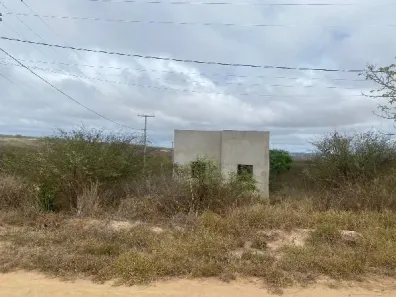 Casa com 1 Quarto à venda, 300m² no Centro, Poções