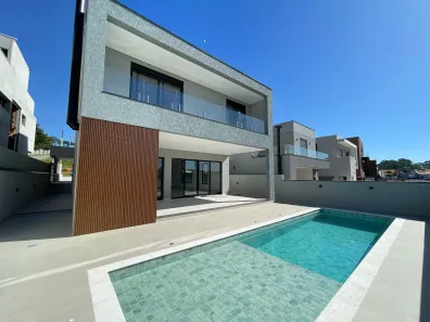 Casa de Condomínio com 4 Quartos para alugar, 380m² no São Paulo II, Cotia