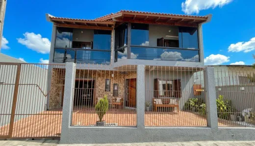 Casa de Condomínio com 3 Quartos à venda, 202m² no Parque da Matriz, Cachoeirinha