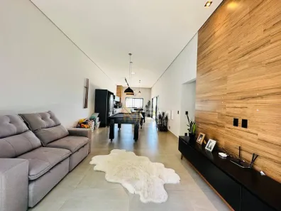 Fazenda/Sítio com 3 Quartos à venda, 300m² no Chácaras Luzitana, Hortolândia