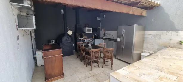Casa com 4 Quartos à venda, 480m² no Santa Terezinha, Belo Horizonte