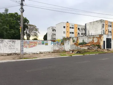 Lote/Terreno à venda, 2050m² no Cabral, Teresina