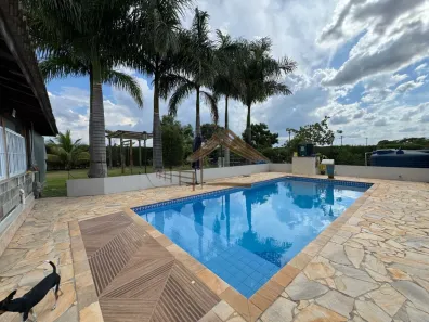 Fazenda/Sítio com 2 Quartos à venda, 1400m² no Área Rural de Porangaba, Porangaba
