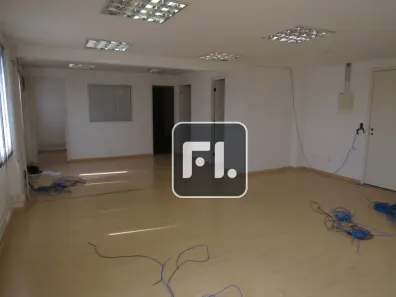 Sala Comercial para alugar, 105m² no Alphaville Centro Industrial e Empresarial/Alphaville., Barueri