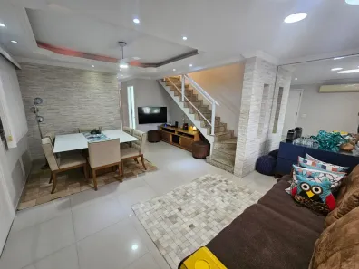 Casa de Condomínio com 3 Quartos à venda, 103m² no Pechincha, Rio de Janeiro