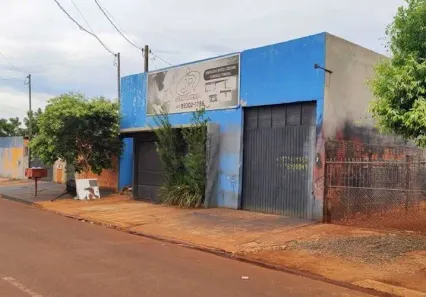 Casa com 2 Quartos à venda, 200m² no Rio Brilhante, Rio Brilhante