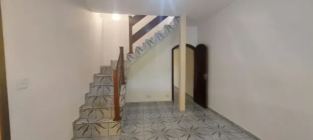 Sobrado com 3 Quartos para alugar, 194m² no Jardim Las Vegas, Santo André