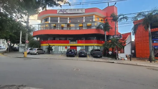 Ponto Comercial para alugar, 355m² no Jardim Torres São José, Jundiaí