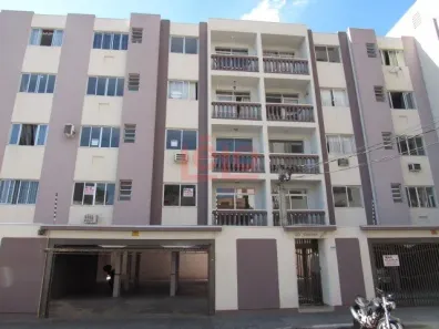 Apartamento com 3 Quartos para alugar, 88m² no Zona 07, Maringá