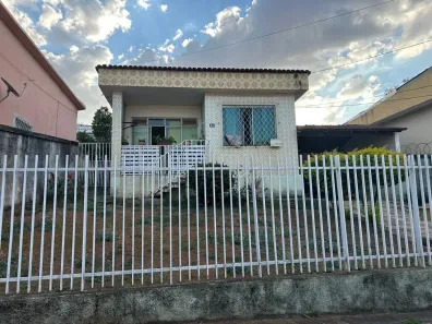 Casa com 2 Quartos à venda, 360m² no Nova Gameleira, Belo Horizonte
