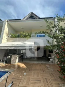 Casa de Condomínio com 4 Quartos à venda, 200m² no Recreio dos Bandeirantes, Rio de Janeiro