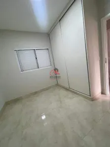Apartamento com 2 Quartos à venda, 54m² no Olinda, Uberaba
