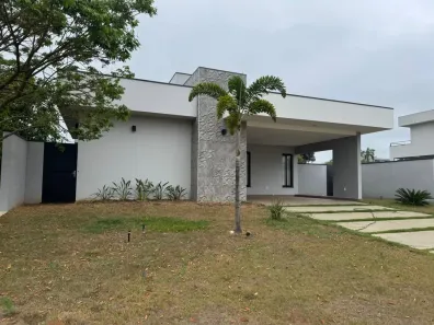 Casa de Condomínio com 4 Quartos à venda, 173m² no Ninho Verde 2, Pardinho