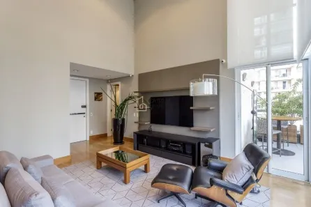 Apartamento com 2 Quartos para alugar, 134m² no Vila Nova Conceição, São Paulo