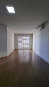 Apartamento com 3 Quartos para alugar, 137m² no Zona 07, Maringá