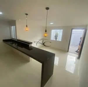 Casa com 2 Quartos à venda, 100m² no Ajuda de Cima, Macaé