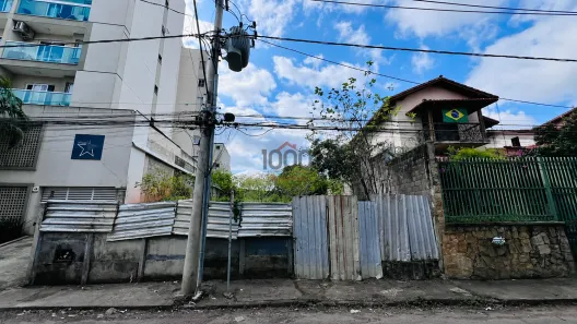 Lote/Terreno à venda, 372m² no Granbery, Juiz de Fora