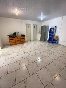 Galpão/Depósito/Armazém à venda, 480m² no Santo Antônio, Porto Alegre